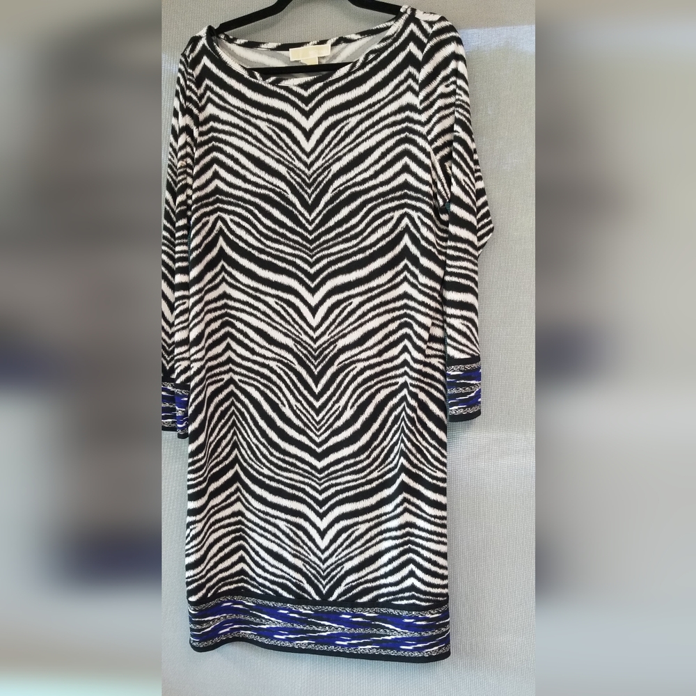 INC International Concepts Black and White Bodycon Dress